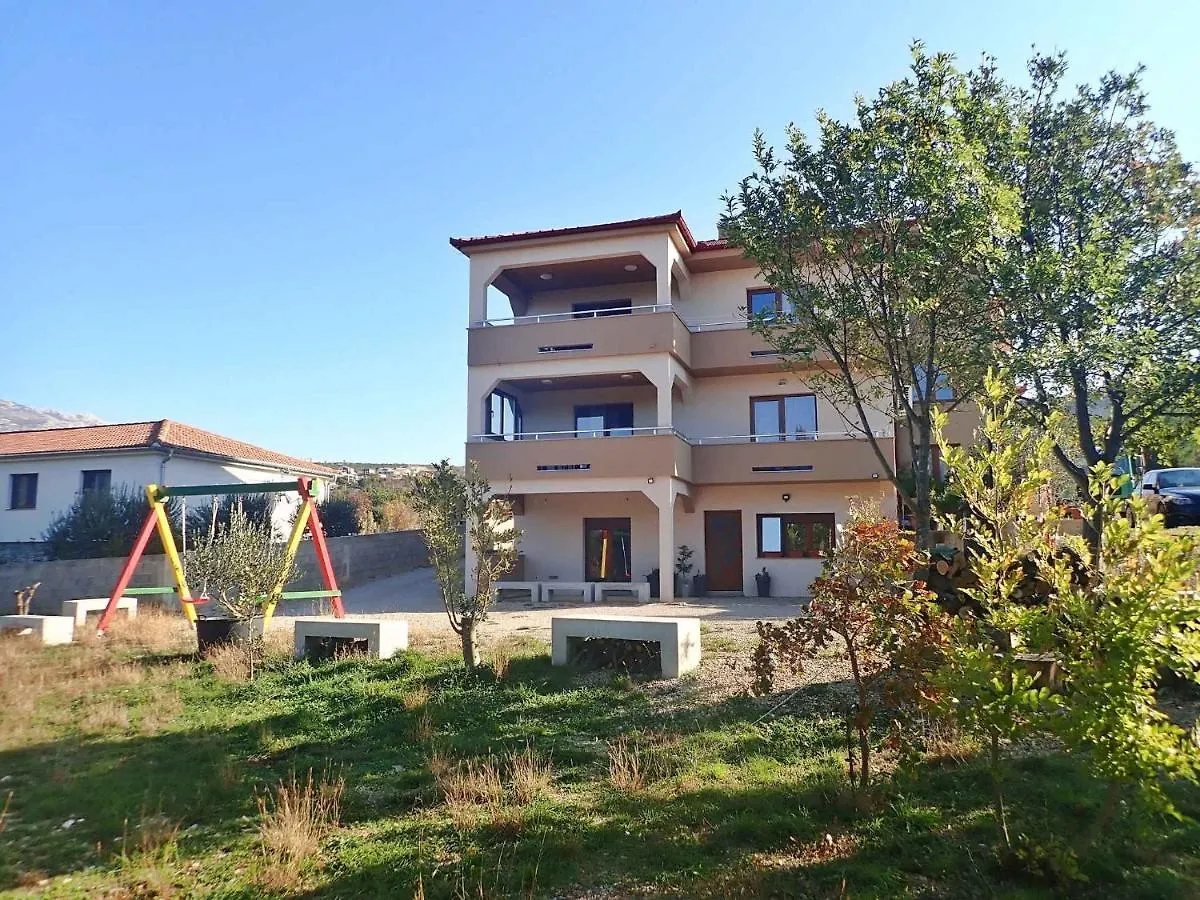 Apartment In Jasenice 35406  Jasenice (Zadar)