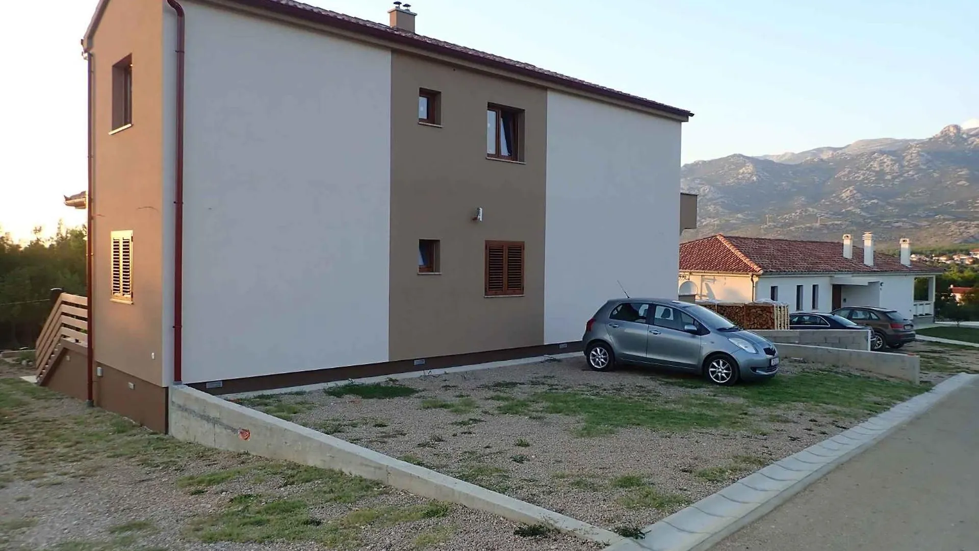 Apartment In Jasenice 35406