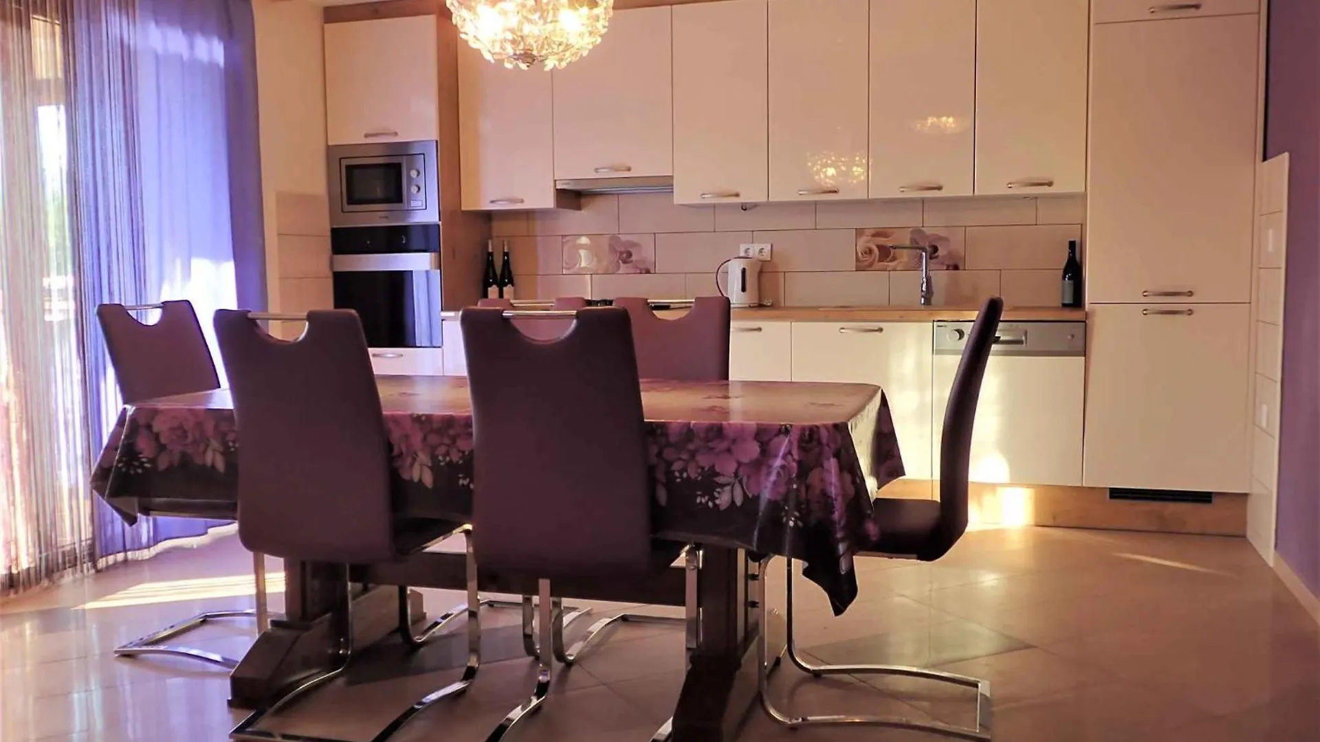 Apartment In Jasenice 35406 Chorvatsko